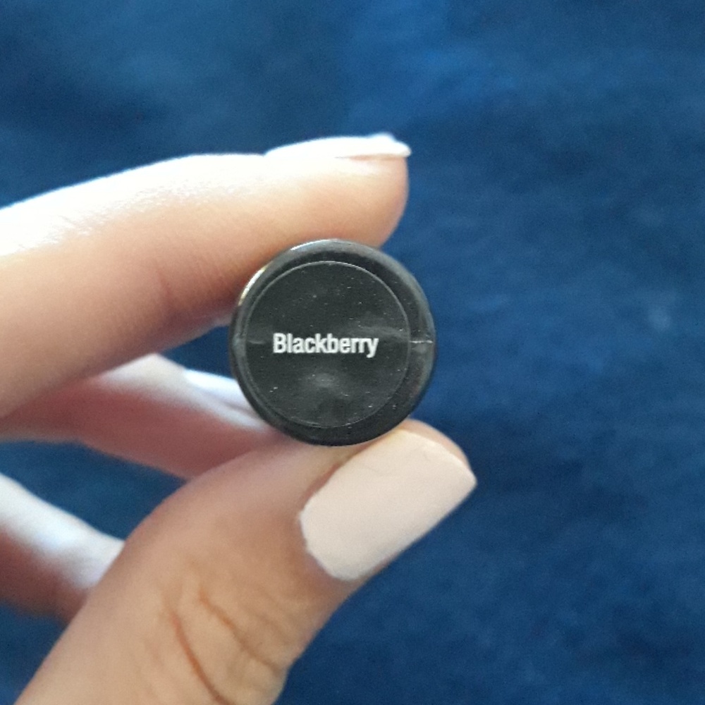 BRAND NEW ✨STILL SEALED BlackBerry Lip Color